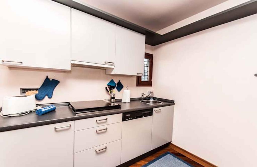 Very In Historical 1600 Palace With Lift A Few Min Walk From San Marco Square Apartamento Venecia