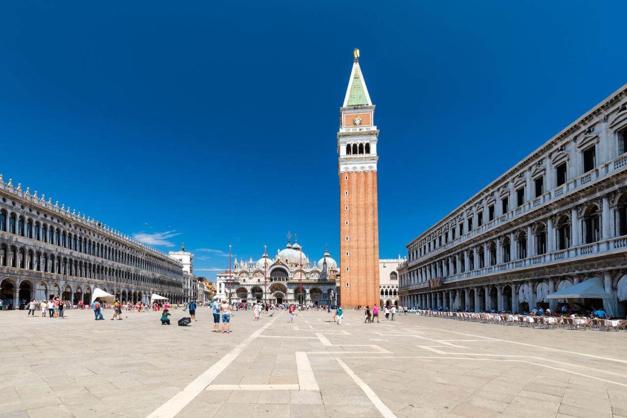 Very In Historical 1600 Palace With Lift A Few Min Walk From San Marco Square Apartamento